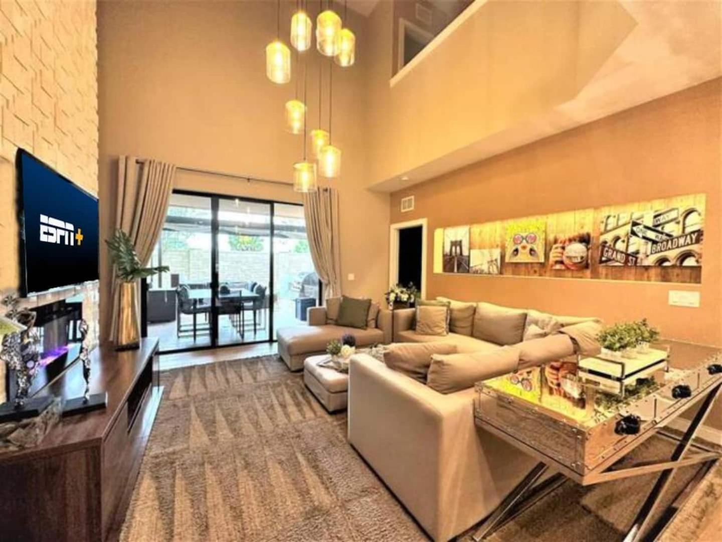 Sophisticated 4 En W Private Hot Tub & Bb Casa de férias